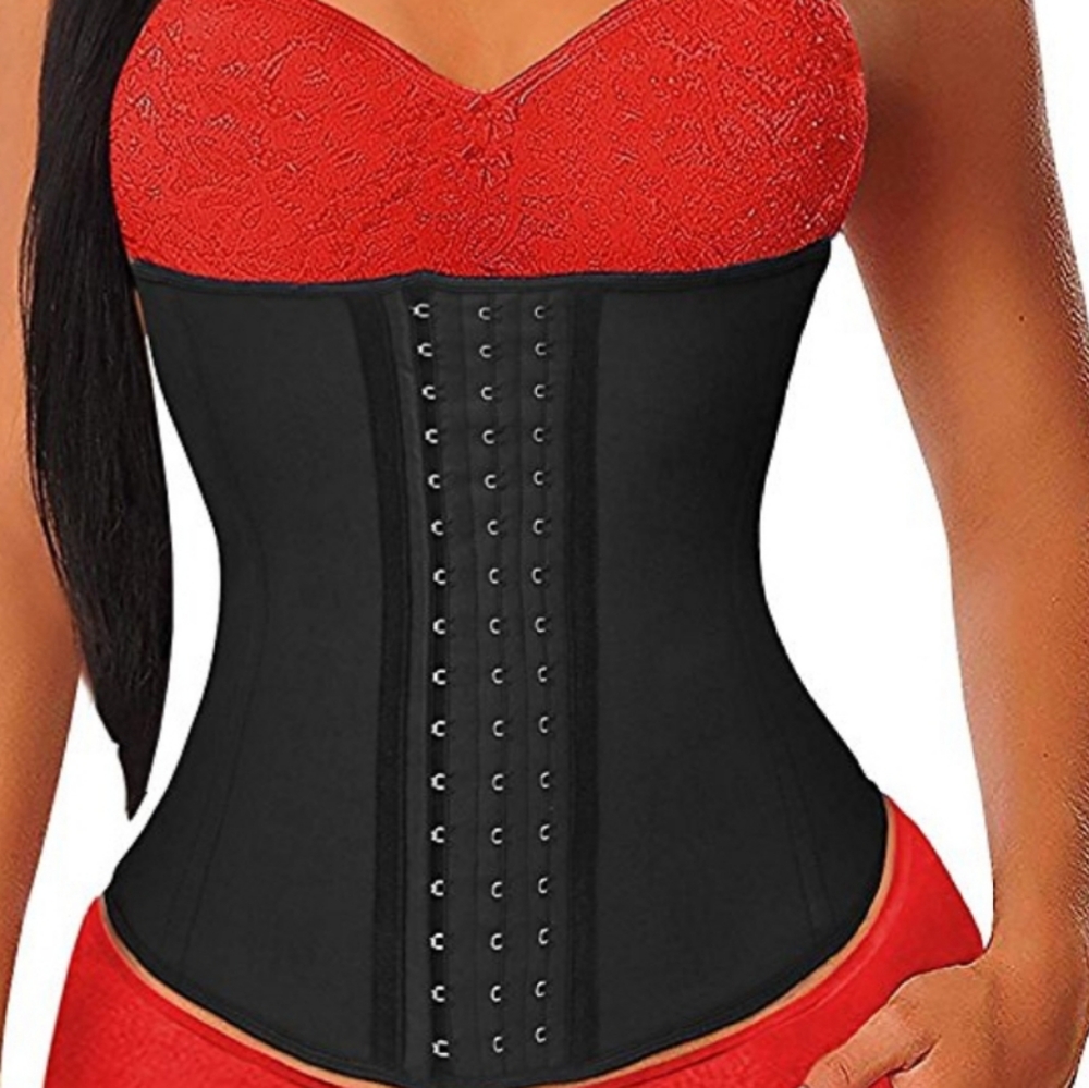 ❤Black Shapewear 3 hook closure